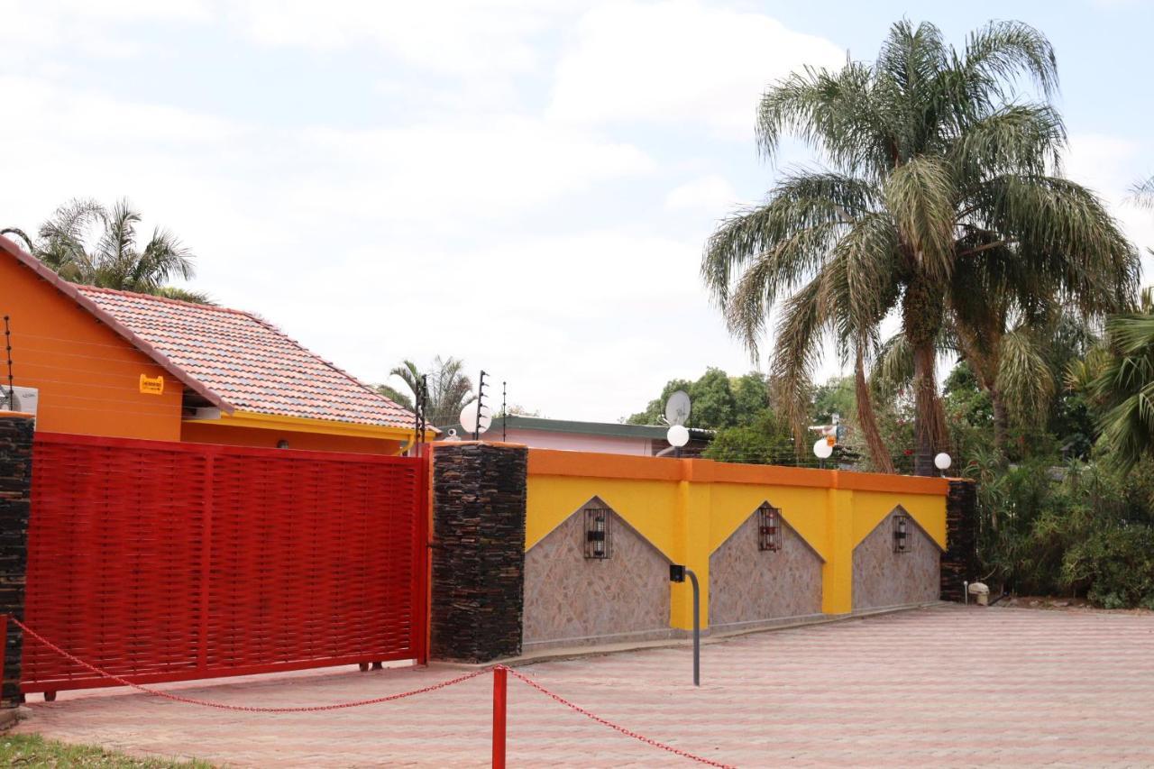 Princess Lodge Rustenburg Buitenkant foto
